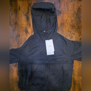 Lululemon Hood Lite Jacket Size S New